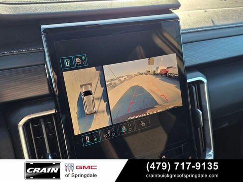 Used 2025 GMC Acadia Elevation AWD/4WD image 18