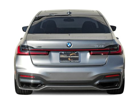 Used 2020 BMW 750i xDrive w/ Executive Package image 9