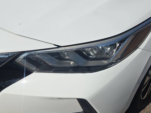 Used 2021 Nissan Sentra SV FWD image 18