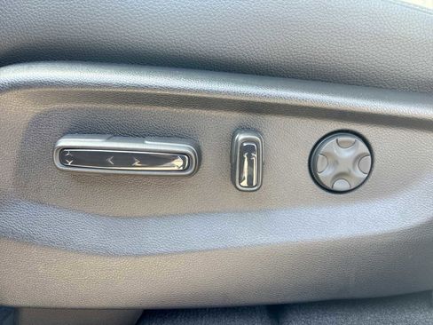 Certified 2026 Honda Odyssey EX-L image 13