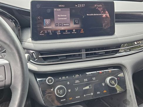 Used 2025 INFINITI QX60 Pure FWD image 10