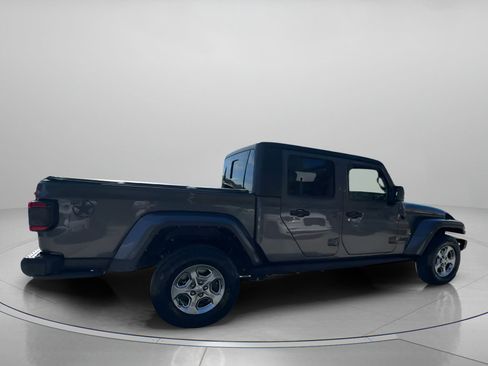 Used 2021 Jeep Gladiator Sport image 29