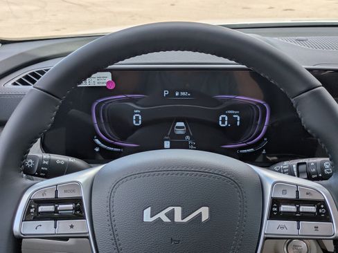 New 2025 Kia Telluride EX image 37