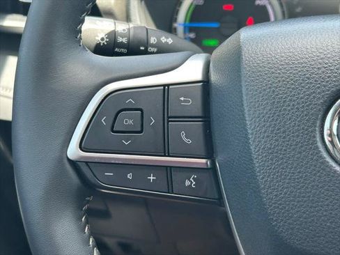 Certified 2026 Toyota Highlander XLE AWD/4WD image 41