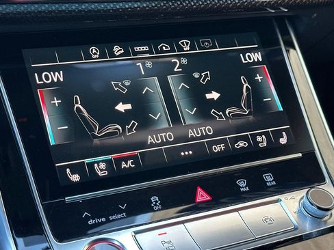 Used 2022 Audi SQ8 Prestige w/ Prestige Package image 23