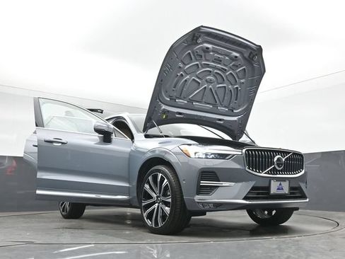 Used 2023 Volvo XC60 B5 Ultimate AWD/4WD image 55