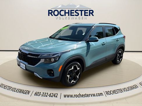 Used 2024 Kia Seltos EX AWD/4WD image 2