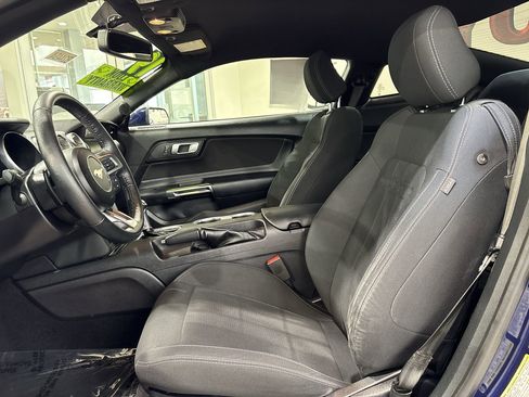 Used 2019 Ford Mustang Coupe image 11