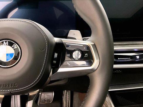 Used 2025 BMW 760i xDrive 760i xDrive w/ Executive Package image 48