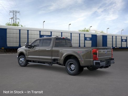 New 2026 Ford F350 4x4 Crew Cab DRW Super Duty image 19