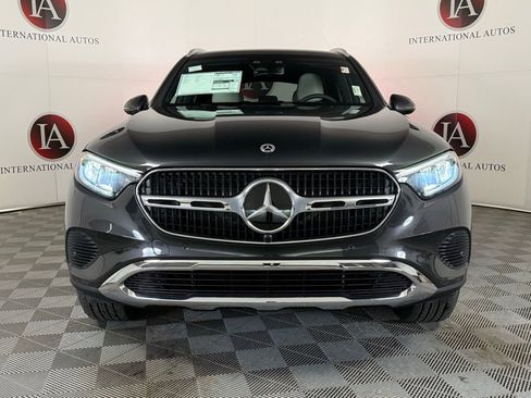 Used 2026 Mercedes-Benz GLC 300 4MATIC image 2