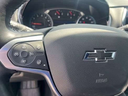 Used 2022 Chevrolet Traverse LT w/ Midnight/Sport Edition AWD/4WD image 27