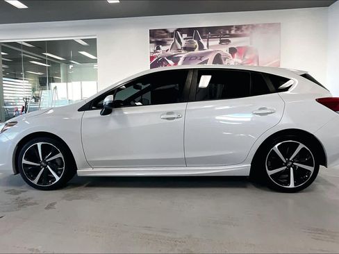 Used 2023 Subaru Impreza 2.0i Sport image 3