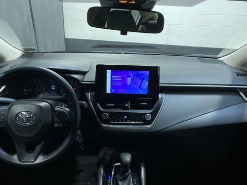 Used 2024 Toyota Corolla LE FWD image 10