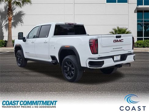Certified 2024 GMC Sierra 2500 AT4 w/ AT4 Premium Plus Package image 8