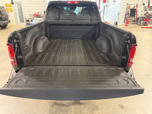 Used 2025 RAM 2500 Big Horn AWD/4WD image 25