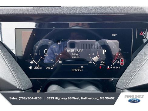 Used 2025 GMC Yukon XL Denali AWD/4WD image 14