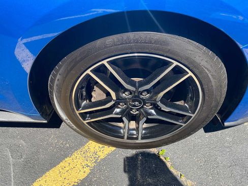 Used 2019 Ford Mustang GT Premium RWD image 35