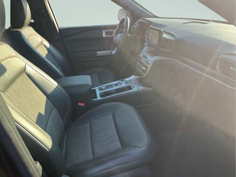 Used 2023 Ford Explorer Timberline image 13