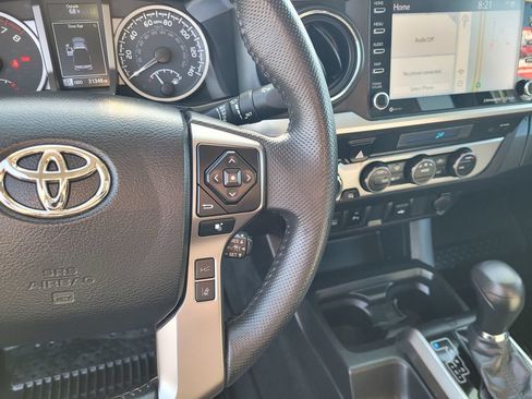 Used 2023 Toyota Tacoma SR5 AWD/4WD image 23