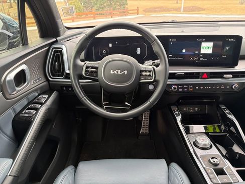 Used 2025 Kia Sorento SX Prestige image 20