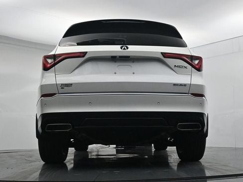 Used 2024 Acura MDX SH-AWD w/ Technology Package image 33