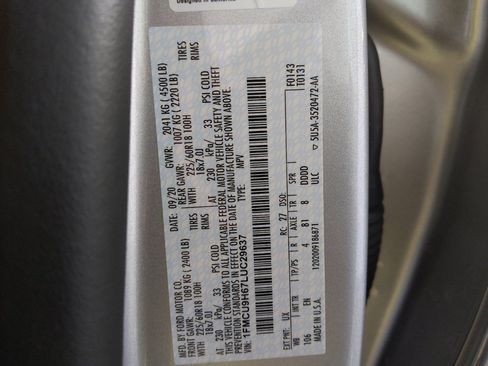 Used 2020 Ford Escape SEL image 33