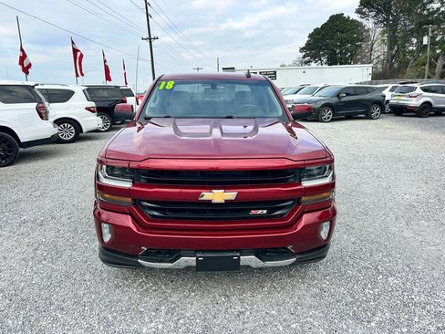 Used 2018 Chevrolet Silverado 1500 LT w/ Texas Edition image 16