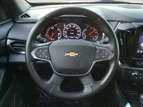 Used 2022 Chevrolet Traverse Premier FWD image 15