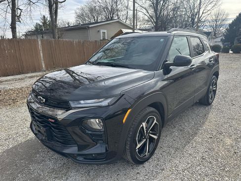 Used 2021 Chevrolet TrailBlazer RS w/ Convenience Package image 1