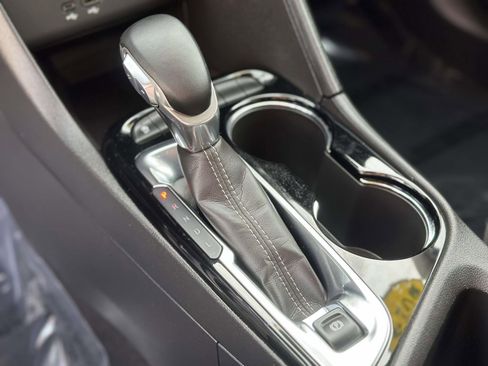 Certified 2024 Buick Encore GX Preferred image 12