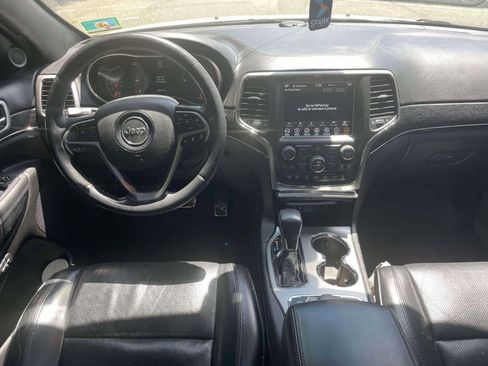 Used 2018 Jeep Grand Cherokee High Altitude AWD/4WD image 13