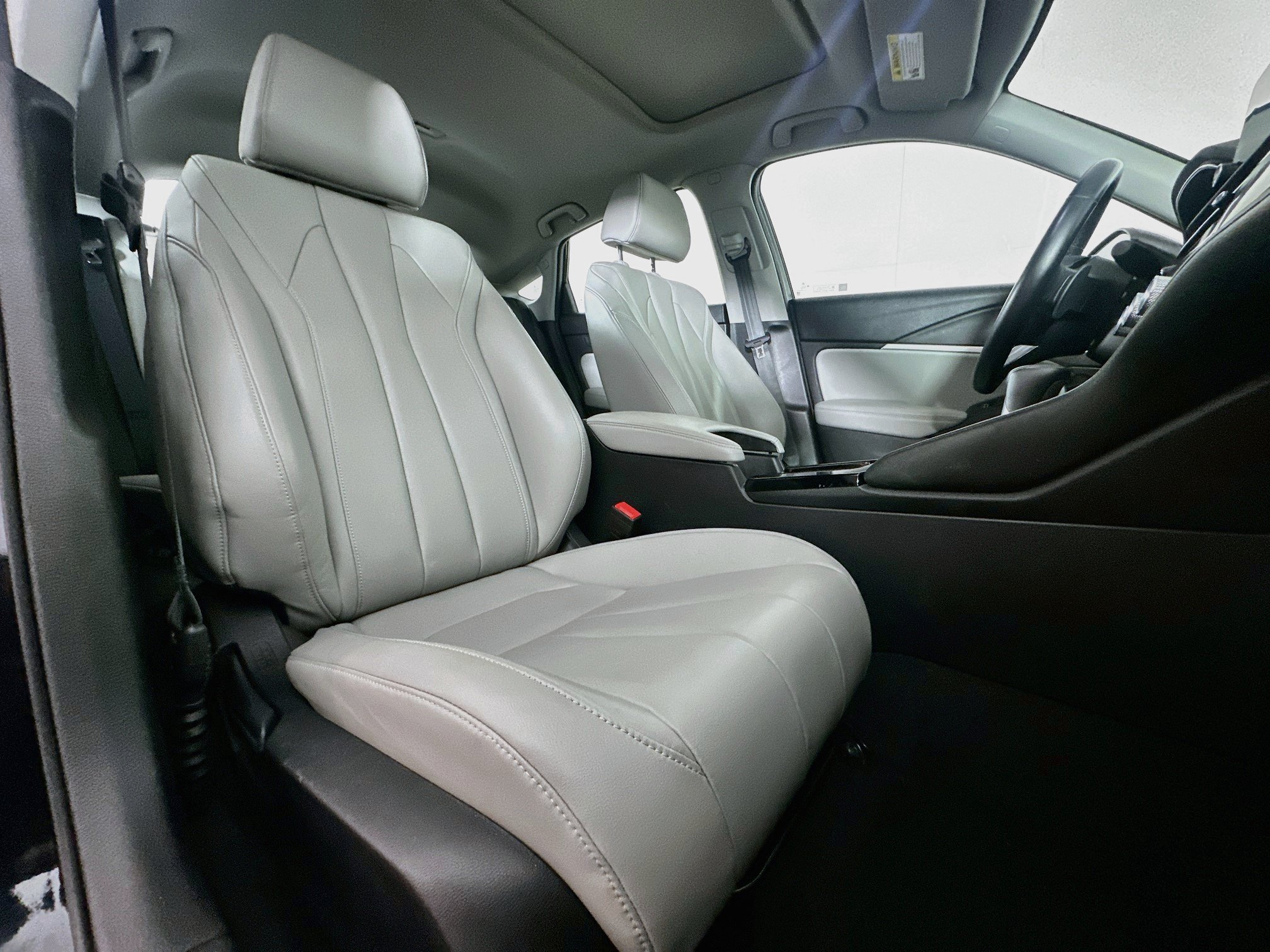Used 2024 Acura Integra FWD image 30