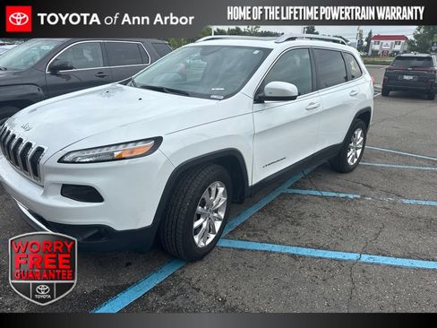 Used 2017 Jeep Cherokee Limited AWD/4WD image 1