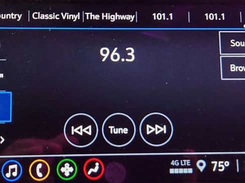 Used 2024 Chevrolet Malibu LT image 12