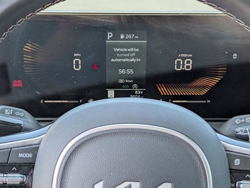 Used 2025 Kia Sorento S w/ Panoramic Sunroof Package FWD image 21