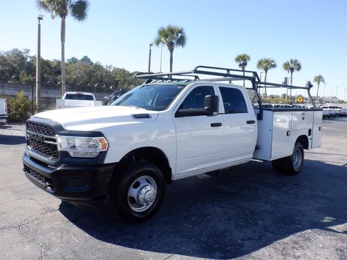 Used 2020 RAM 3500 Tradesman image 2