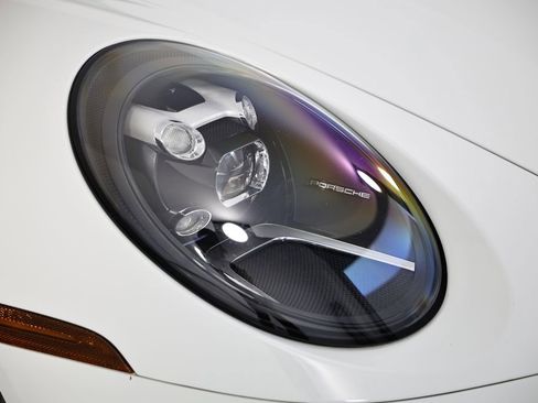 Certified 2021 Porsche 911 Carrera RWD image 17