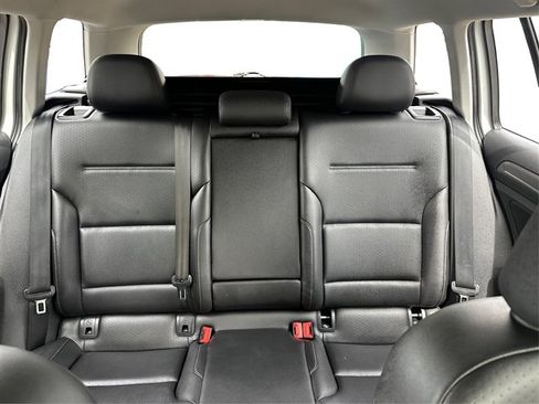 Used 2017 Volkswagen Golf Alltrack S AWD/4WD image 21