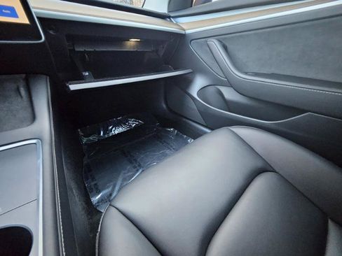 Used 2022 Tesla Model 3 image 49