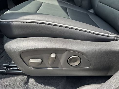 New 2026 Buick Enclave Preferred w/ Power Package FWD image 12