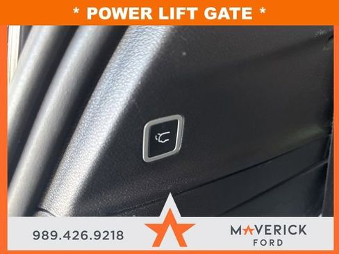 Used 2021 Chrysler Pacifica Limited w/ S Appearance Package FWD image 32