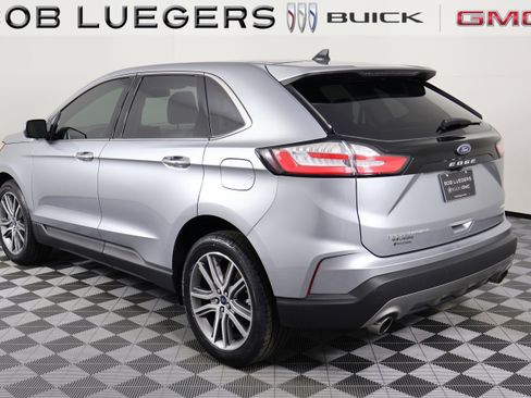 Used 2022 Ford Edge Titanium image 5