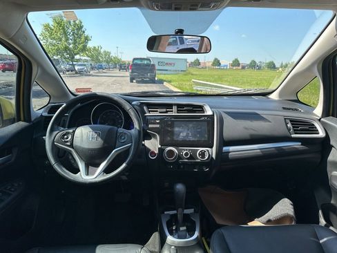 Used 2015 Honda Fit EX image 19