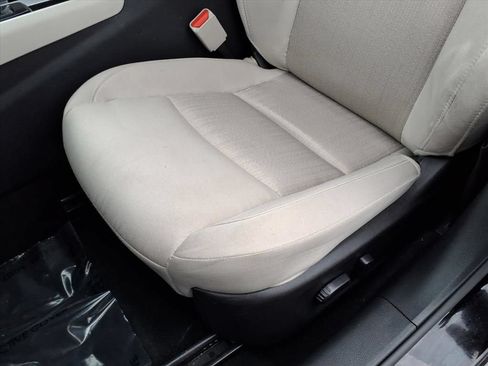 Used 2025 Nissan Altima 2.5 SV FWD image 19