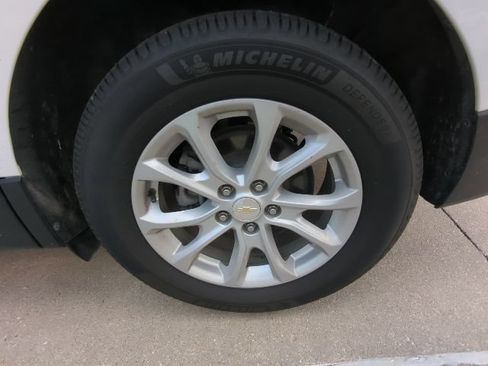 Used 2020 Chevrolet Equinox LT FWD image 33