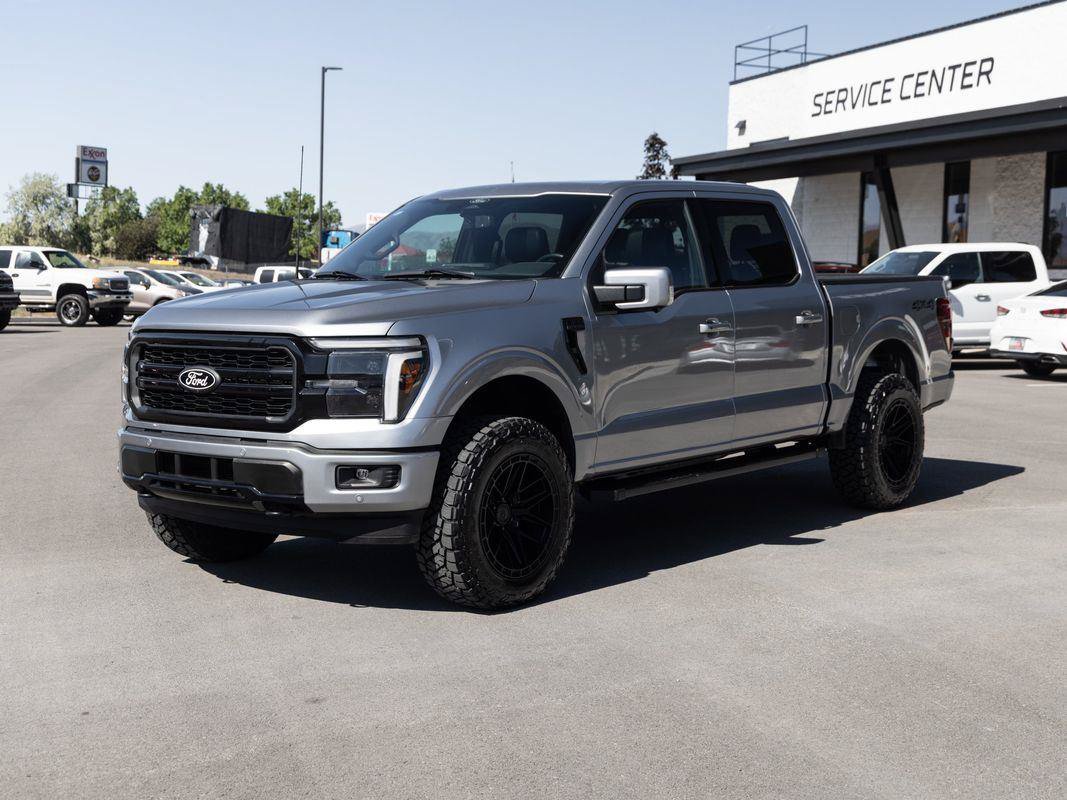 Used 2025 Ford F150 Lariat AWD/4WD image 4