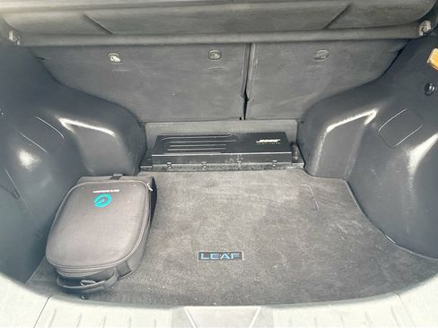 Used 2013 Nissan Leaf SV w/ LED & Quick Charge Pkg FWD image 10