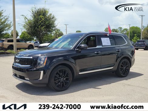 Certified 2022 Kia Telluride SX w/ Towing Package FWD image 3