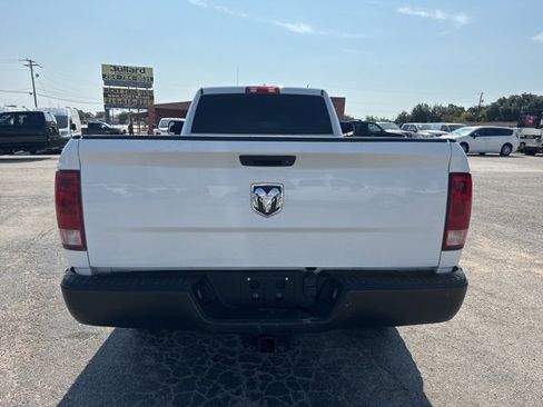 Used 2018 RAM 2500 Tradesman w/ Power & Remote Entry Group image 5